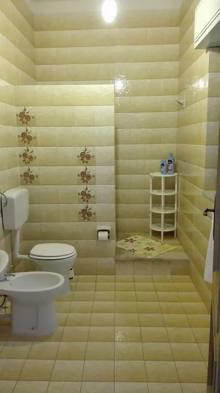 Donnalucata Room Lägenhet